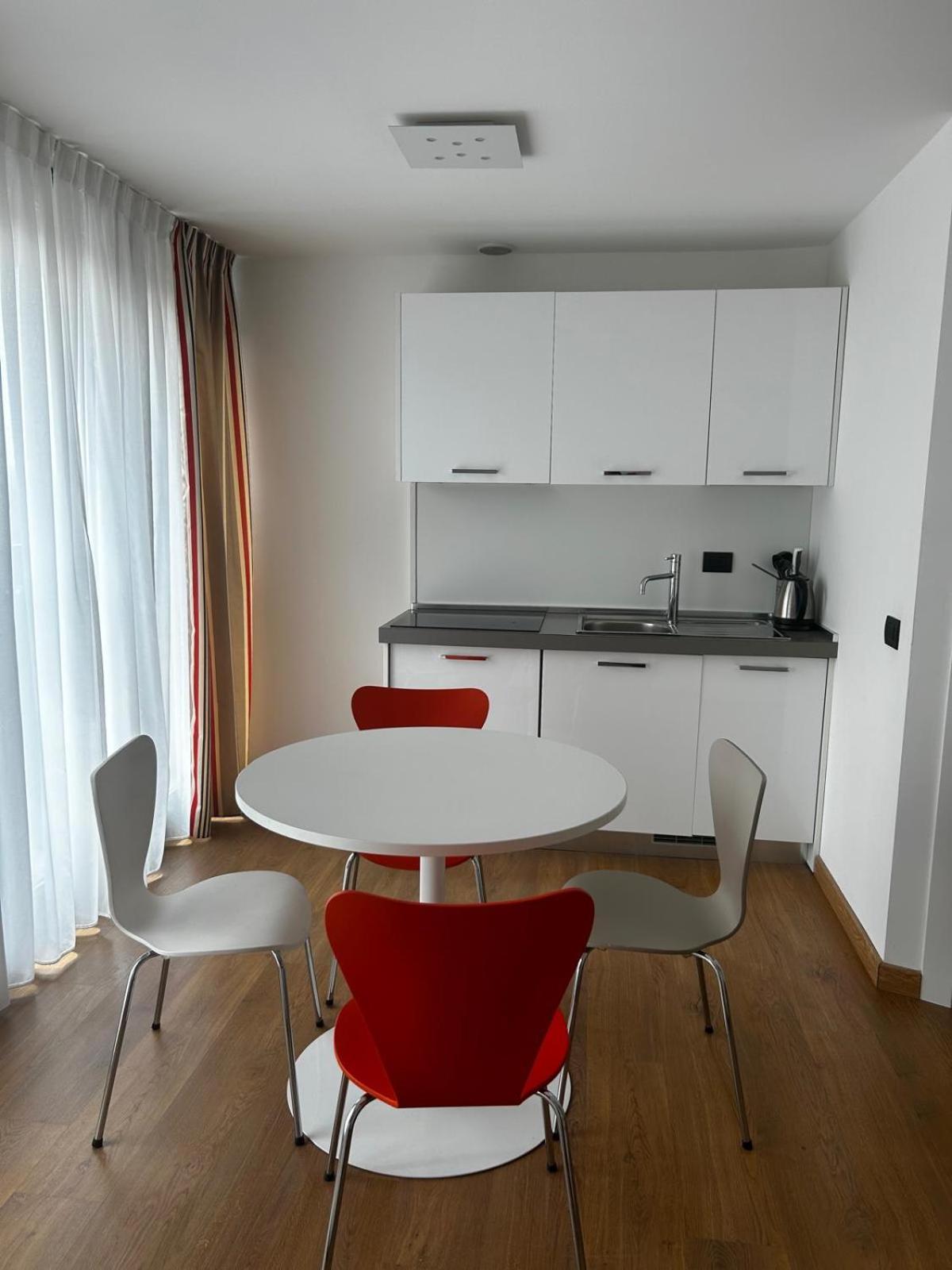 Bb Hotels Aparthotel Isola Milan Extérieur photo