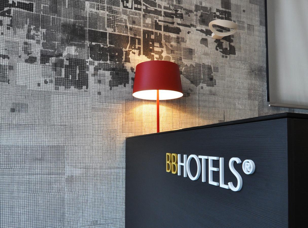 Bb Hotels Aparthotel Isola Milan Extérieur photo