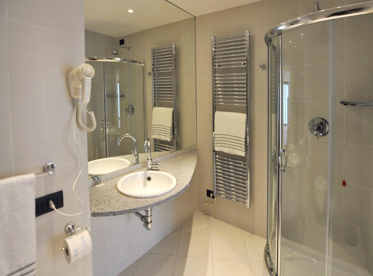 Bb Hotels Aparthotel Isola Milan Extérieur photo
